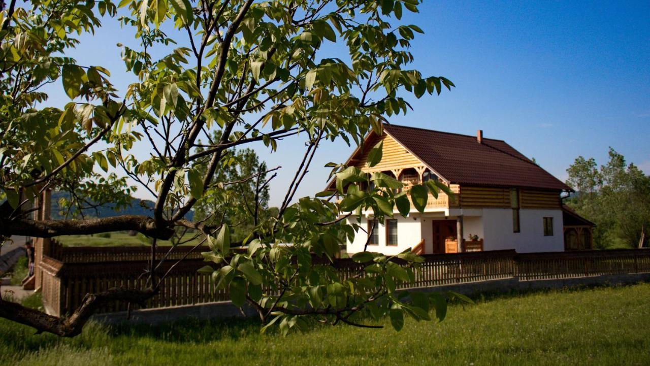 Acasa In Maramures Feresti المظهر الخارجي الصورة